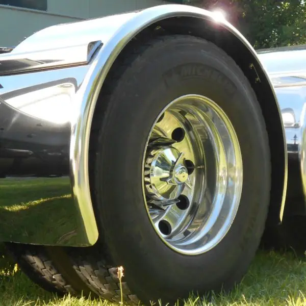 Single-Fender-Mudguard-Candy-Cane-22.5-rim-2.1