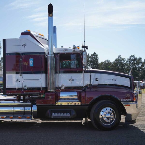 Truck-Chrome-Stacks-Aussie-Curve-350-series-reduced-2